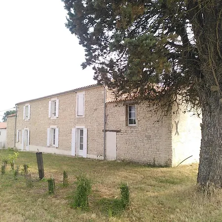 Vakantiehuis La Chaume Le Roseau Etoile Saint-Cyr-du-Doret